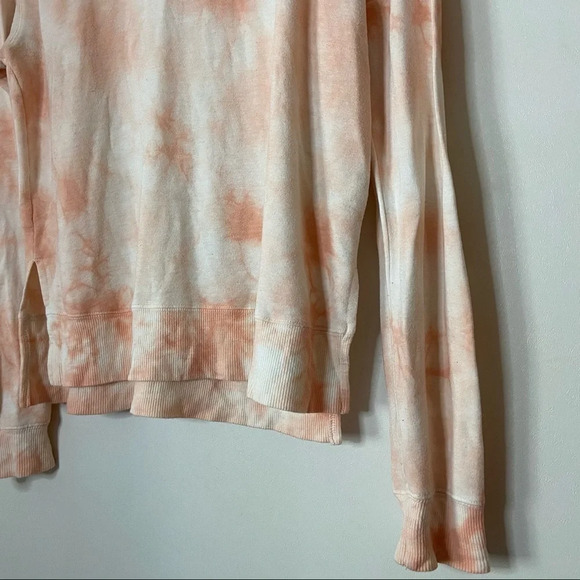 Peace & Pearls Tie Dye Crewneck Sweatshirt Boho Coastal Granny Soft Girl Medium - Picture 2 of 10